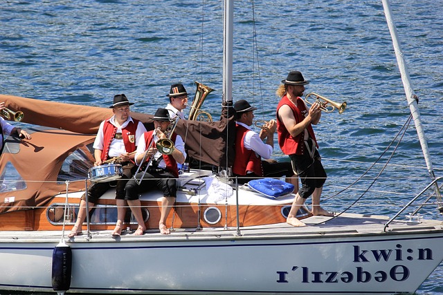 尤其在衡量 尤其在衡量